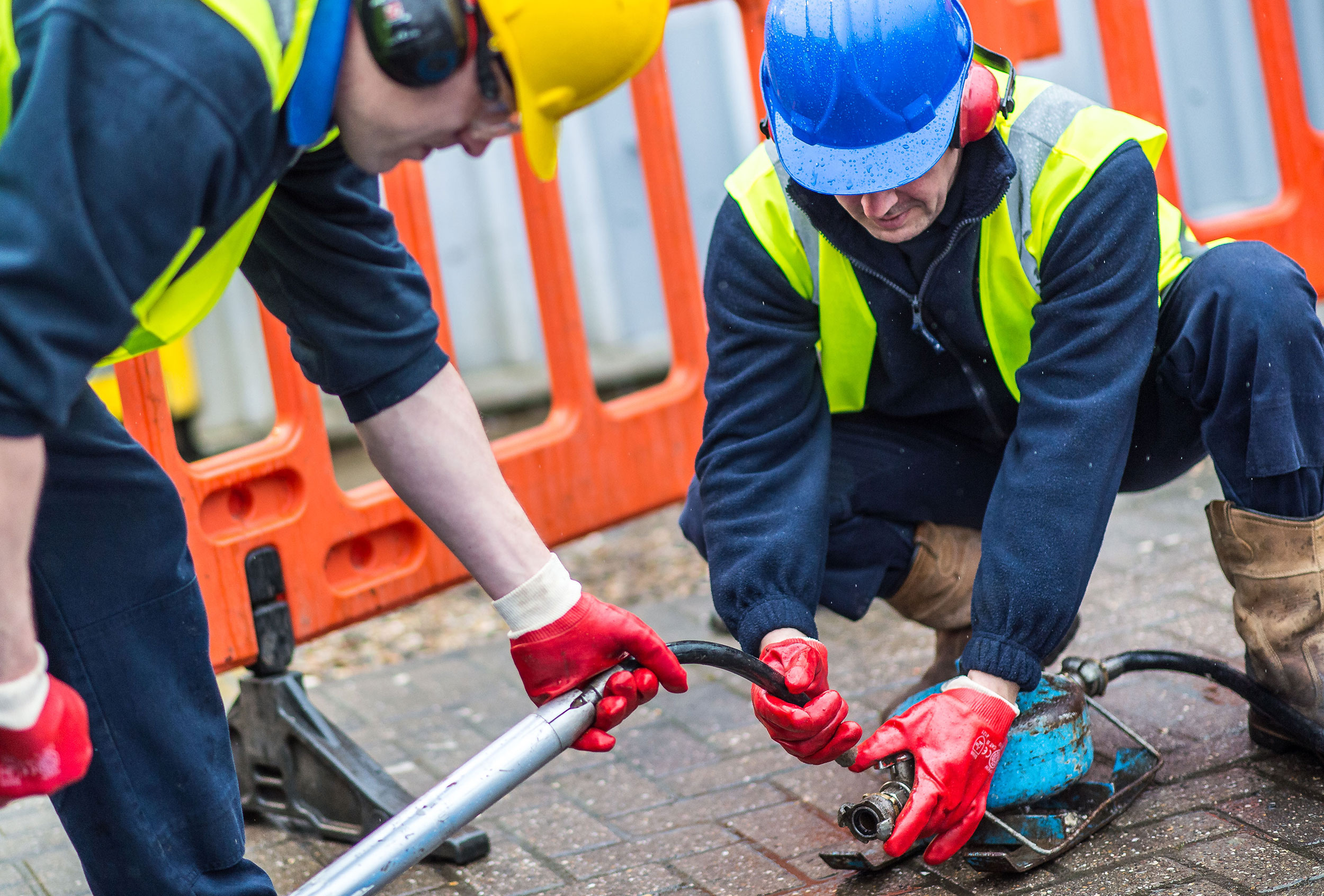 Moling and directional boring, no-dig, trenchless methods of pipe installations