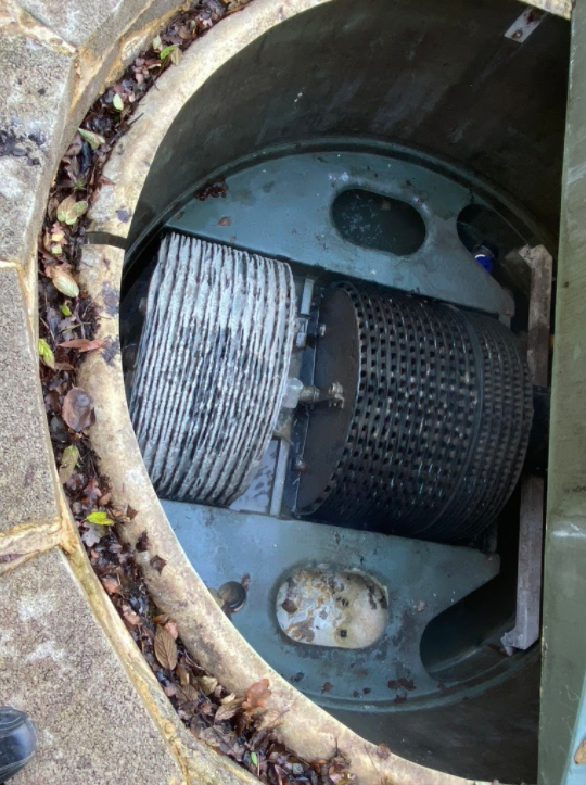 A photo of the wheel in a treatment plant having trouble to turn due to the amount of unwelcome fats, grease and oil.