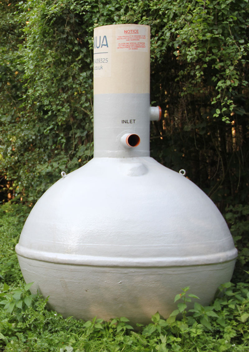 An onion shaped septic tank
