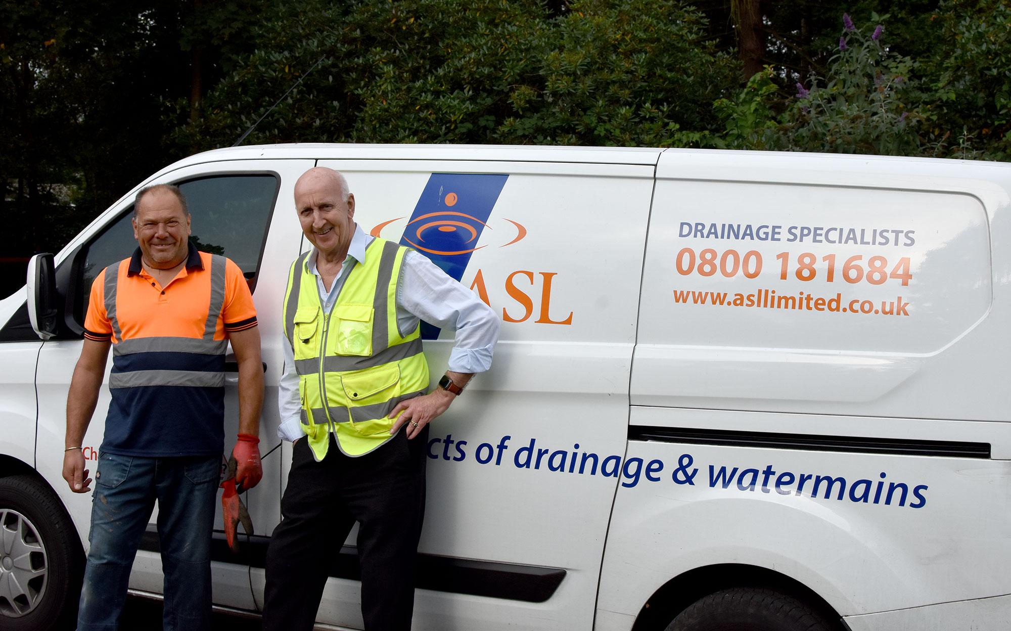 Our Darren and Gerry attending a blocked drain and CCTV survey job in Bracknell, Berkshire
