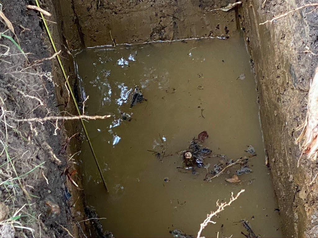 300mm test hole for septic tank